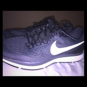 Nike Air Zoom Pegasus Running Shoes Size 13 New